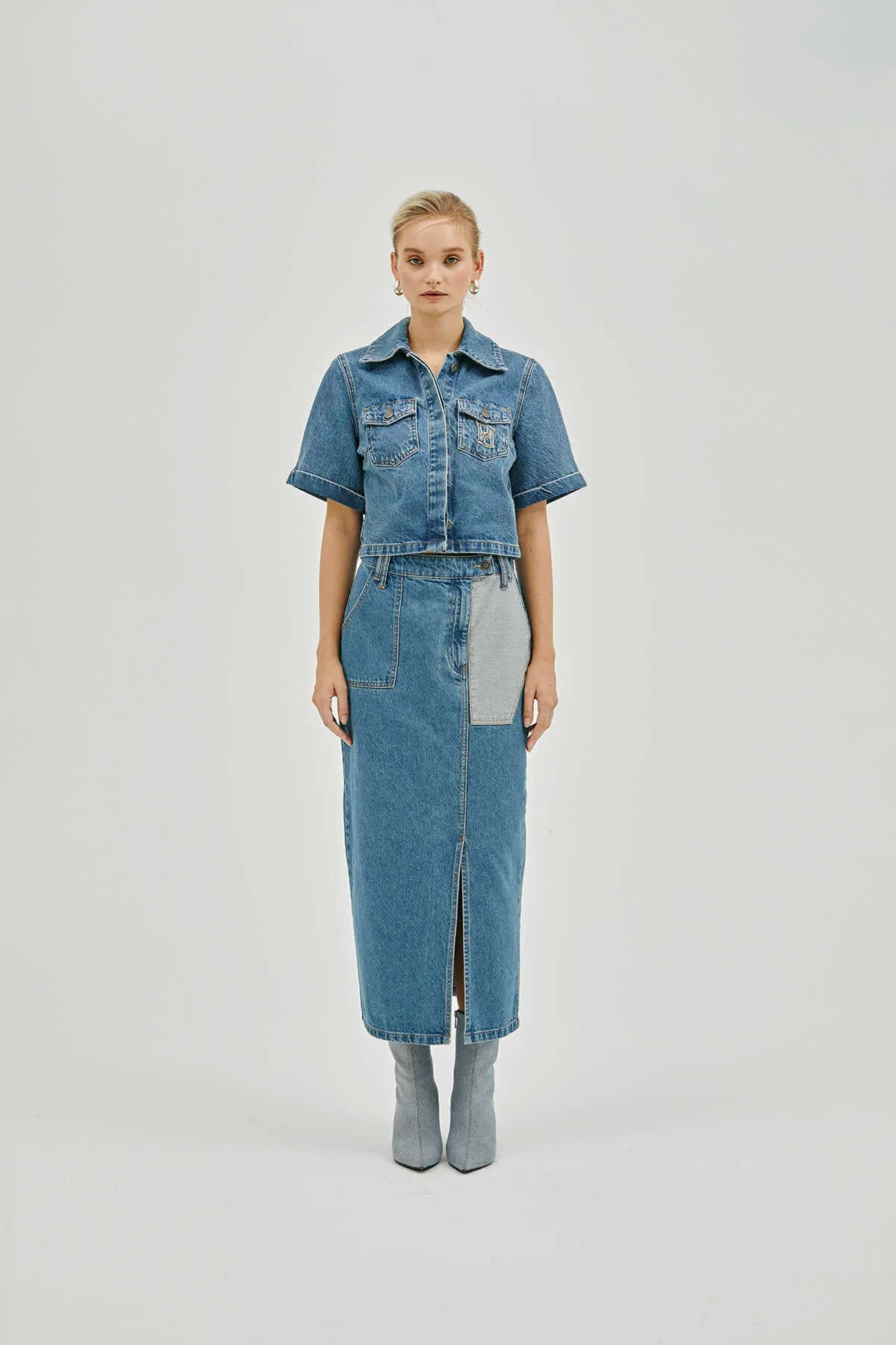 Blue Rendy Pocket Detailed Midi Denim Skirt