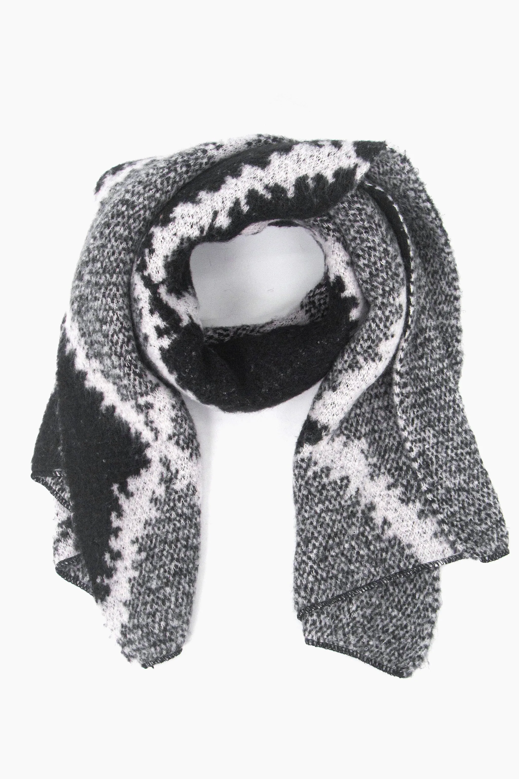 Dove Heavyweight Scarf - Grey/Black, Crosshatch